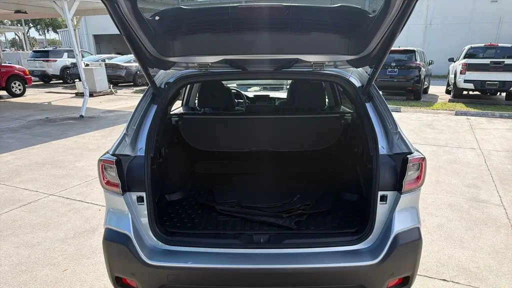 2023 Subaru Outback Touring
