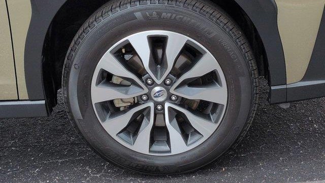 2023 Subaru Outback Touring
