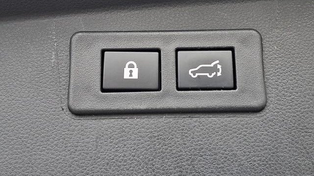 2023 Subaru Outback Touring