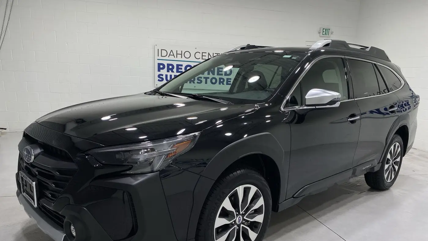 2025 Subaru Outback Touring