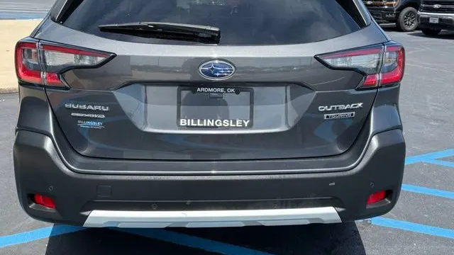 2023 Subaru Outback Touring