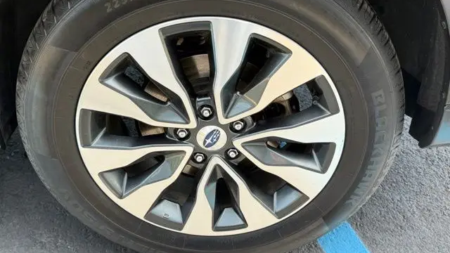 2023 Subaru Outback Touring
