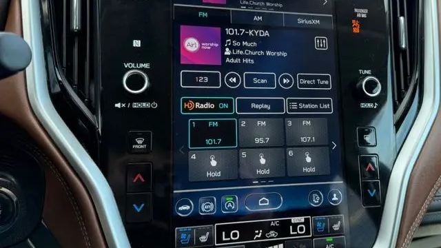 2023 Subaru Outback Touring