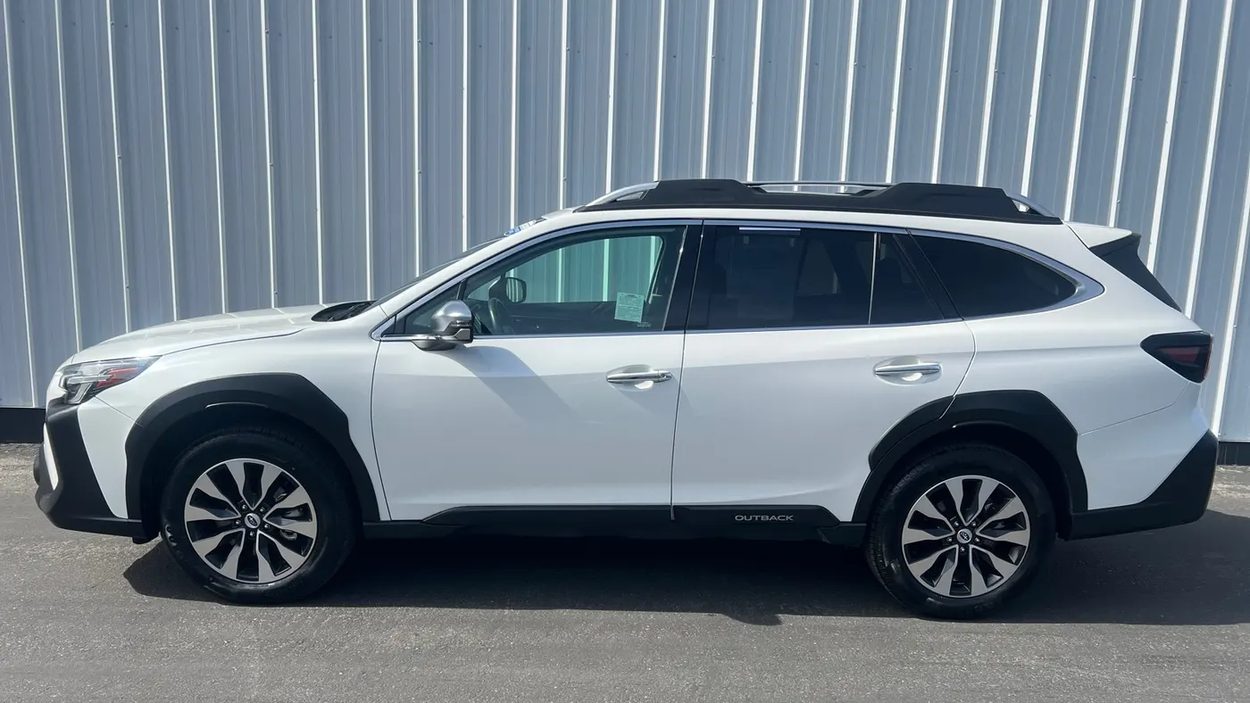 2024 Subaru Outback Touring