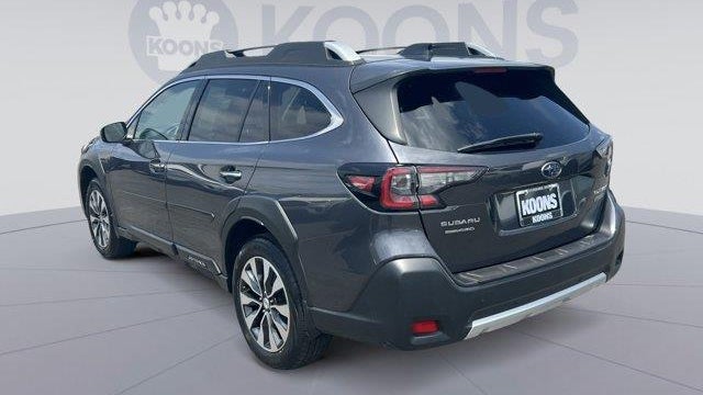 2023 Subaru Outback Touring