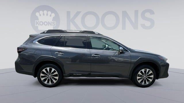 2023 Subaru Outback Touring