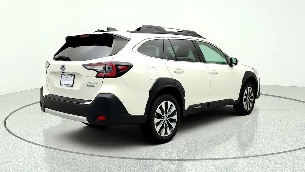 2023 Subaru Outback Touring
