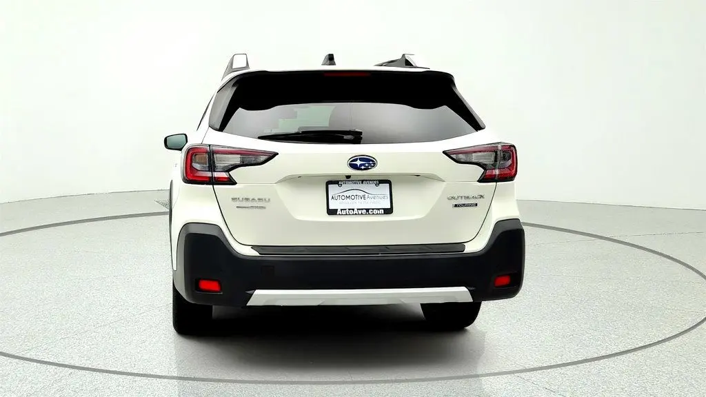 2023 Subaru Outback Touring