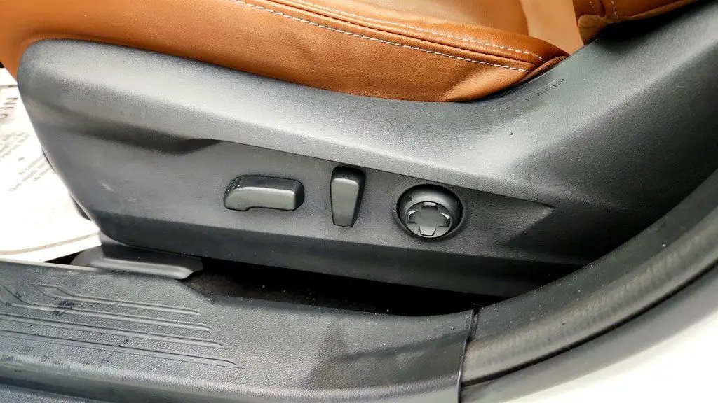 2023 Subaru Outback Touring