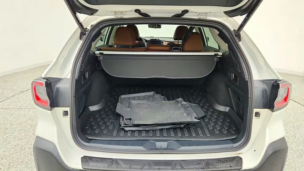 2023 Subaru Outback Touring