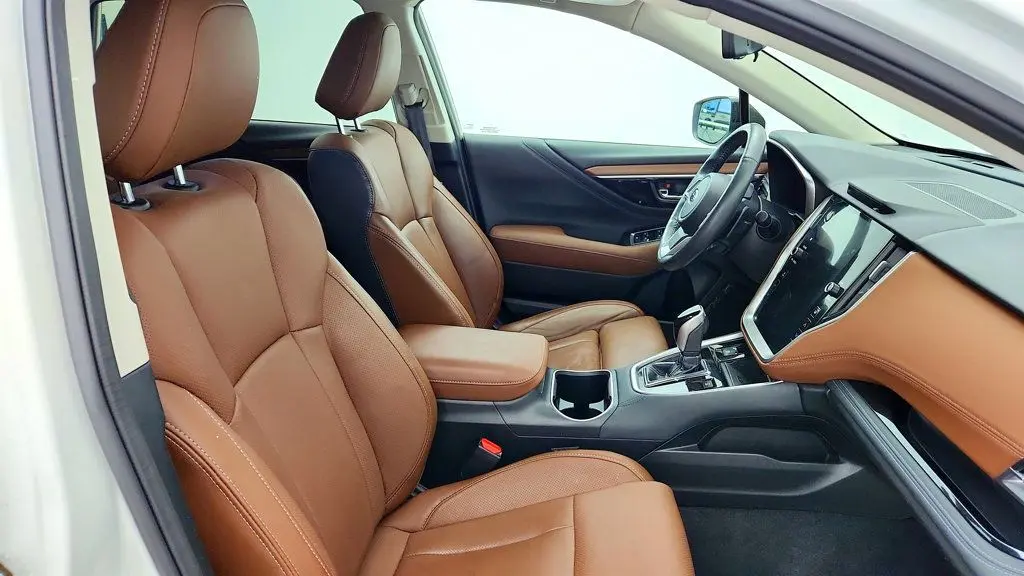 2023 Subaru Outback Touring
