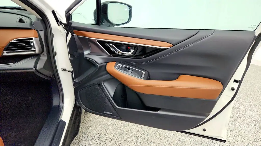 2023 Subaru Outback Touring
