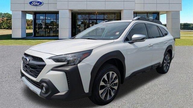 2025 Subaru Outback Touring