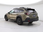2024 Outback Thumbnail 2