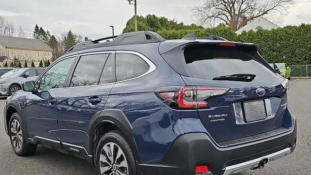 2025 Subaru Outback Limited XT