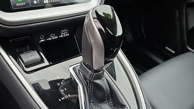 2025 Subaru Outback Limited XT