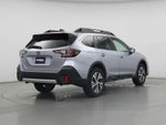2022 Outback Thumbnail 8