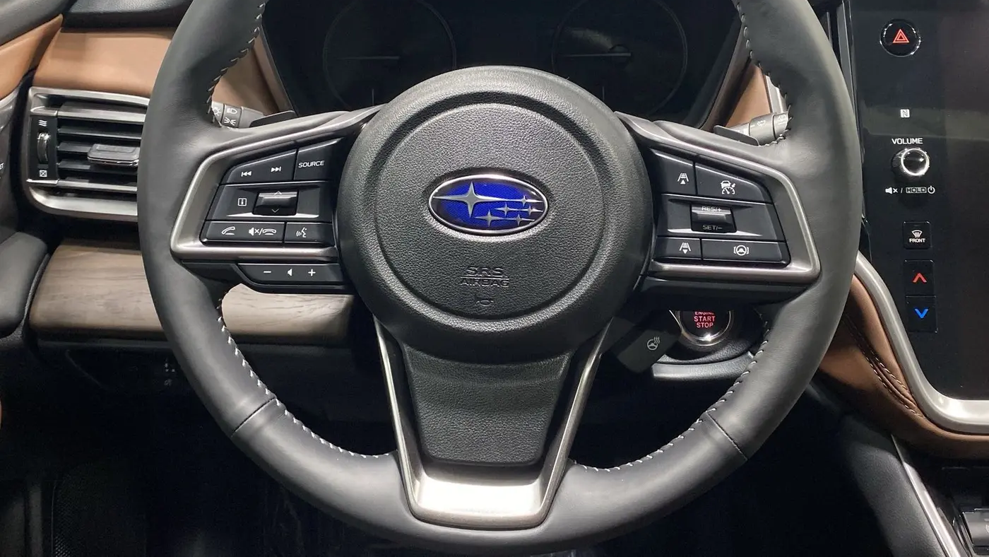 2025 Subaru Outback Touring XT