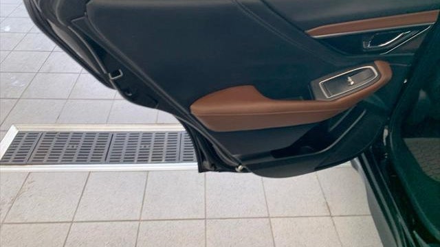 2021 Subaru Outback Touring XT