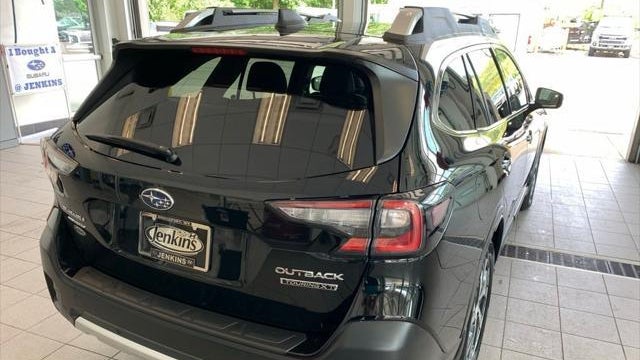 2021 Subaru Outback Touring XT