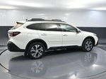 2022 Outback Thumbnail 3