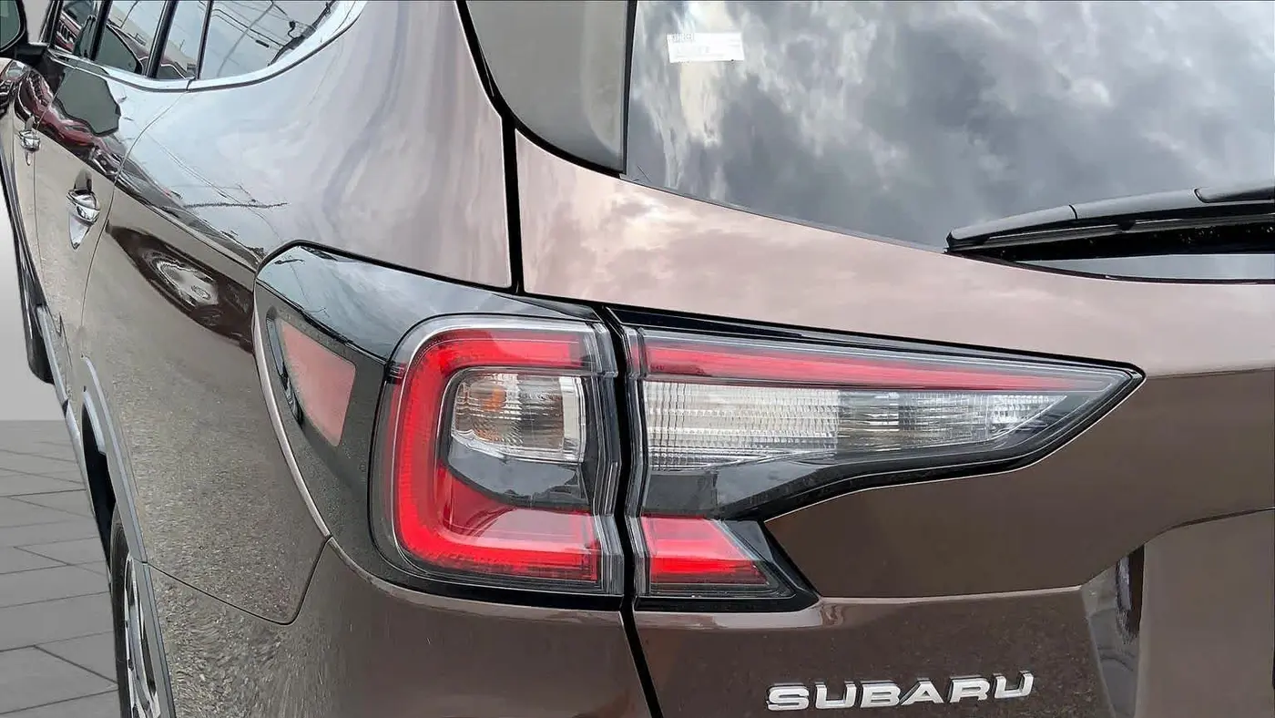 2021 Subaru Outback Touring XT