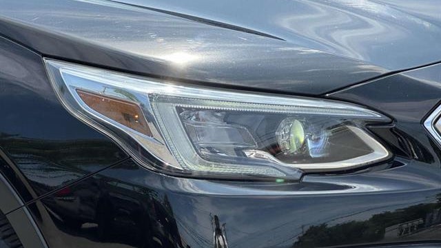2022 Subaru Outback Touring XT