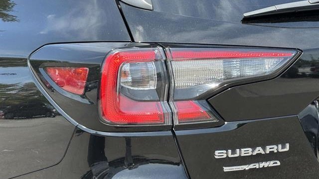 2022 Subaru Outback Touring XT