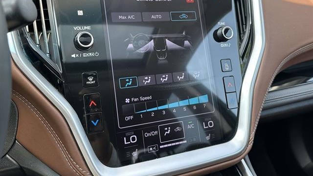 2022 Subaru Outback Touring XT