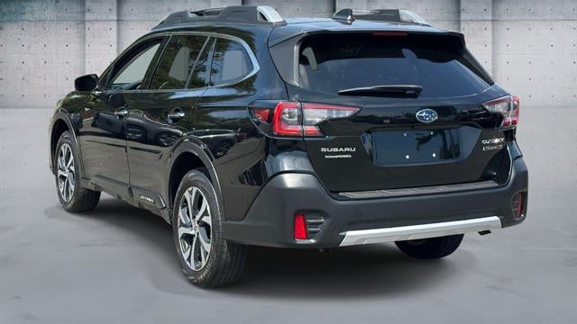 2022 Subaru Outback Touring XT