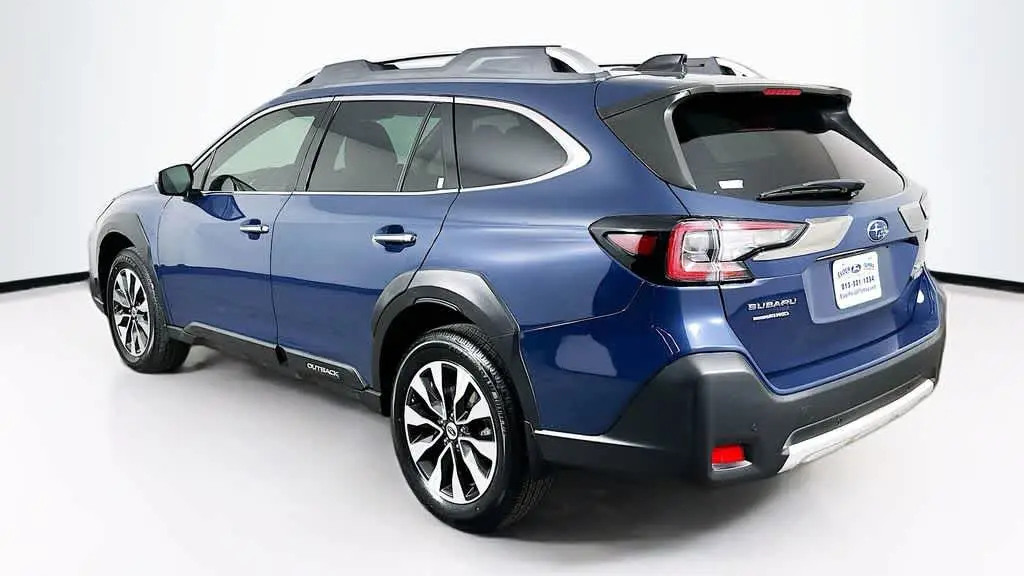 2023 Subaru Outback Touring XT