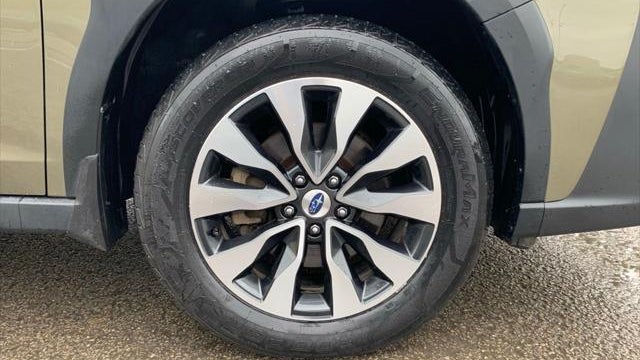 2023 Subaru Outback Touring XT