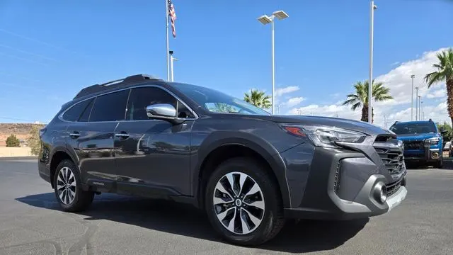 2023 Subaru Outback Touring XT