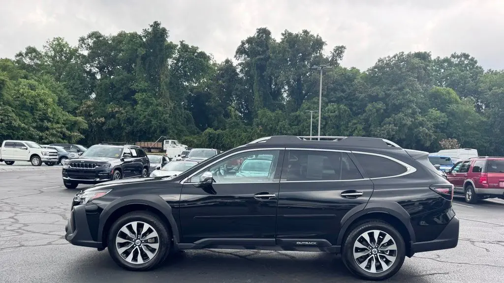 2024 Subaru Outback Touring XT