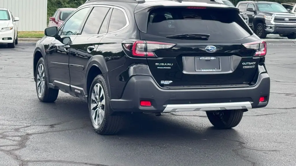 2024 Subaru Outback Touring XT