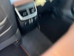 2025 Outback Thumbnail 24
