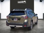 2025 Outback Thumbnail 4
