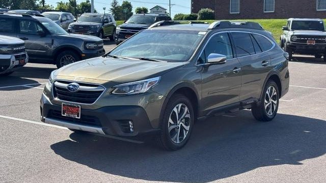 2022 Subaru Outback Touring XT