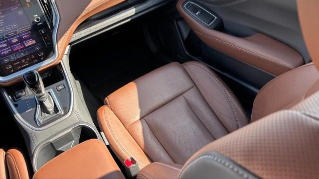 2022 Subaru Outback Touring XT