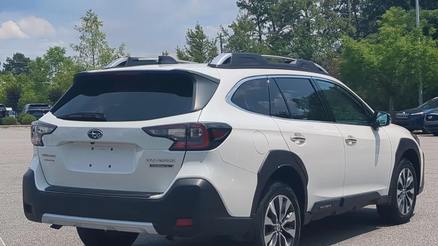 2023 Subaru Outback Touring XT