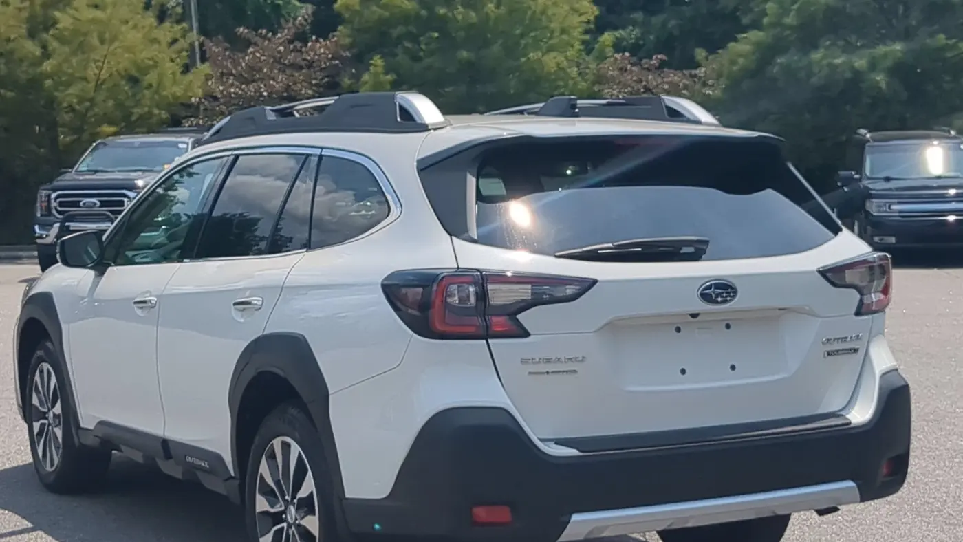 2023 Subaru Outback Touring XT