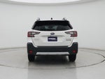 2024 Outback Thumbnail 6