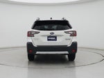 2024 Outback Thumbnail 8