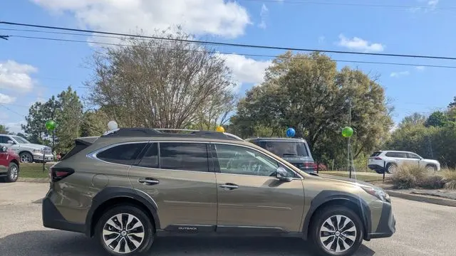 2023 Subaru Outback Touring XT