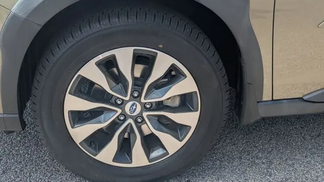 2023 Subaru Outback Touring XT