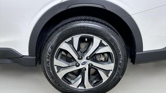 2022 Subaru Outback Touring XT