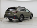 2022 Outback Thumbnail 8