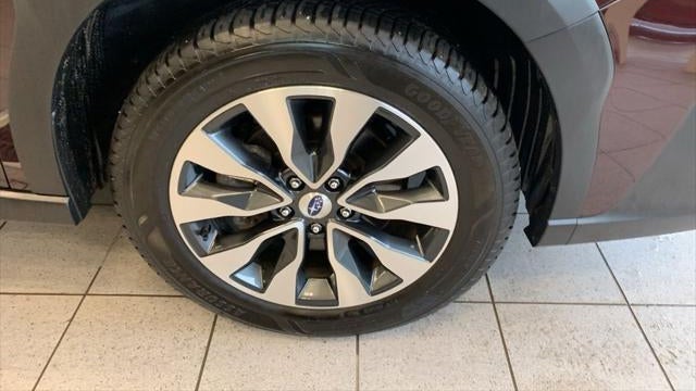 2023 Subaru Outback Touring XT