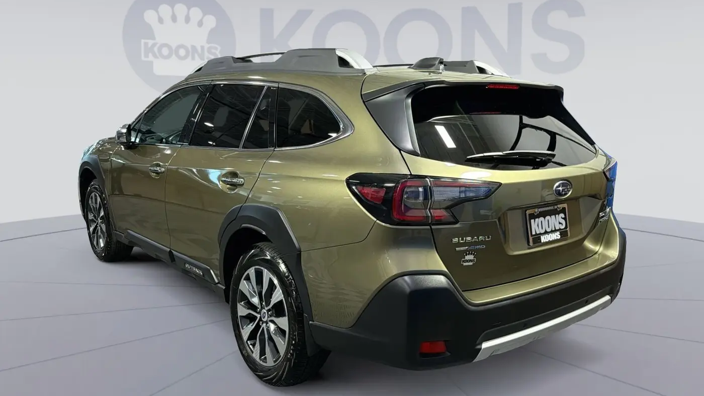 2023 Subaru Outback Touring XT
