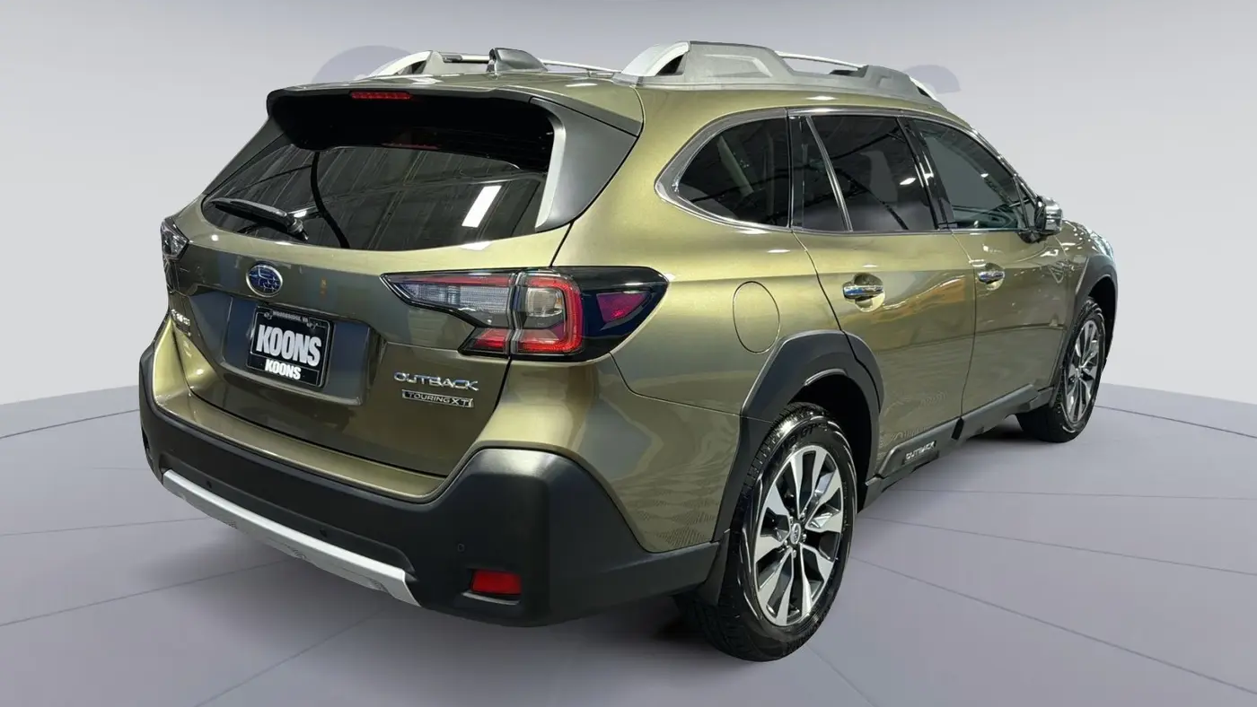2023 Subaru Outback Touring XT